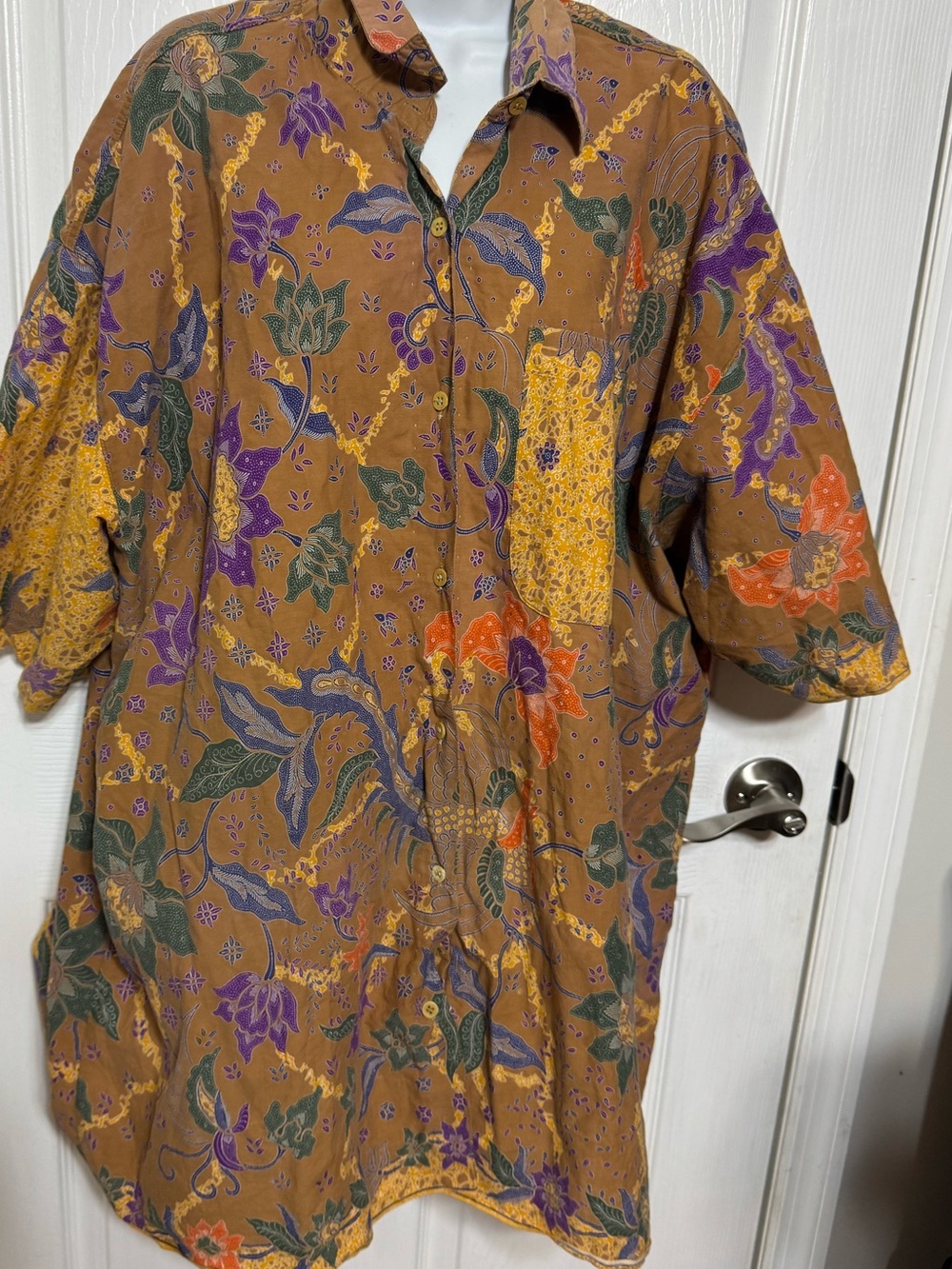 VTG Lotus koi fish floral Rare Venezia earthy Men's Brown Floral Short 26/28 - Picture 1 of 6